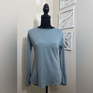 Columbia Women’s Long Sleeve Shirt Blue Scoop Neck Sportwear